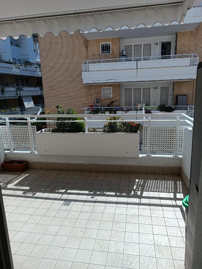 Appartamento Per 4, Metro B Monti Tiburtini, Ac, Wi-Fi Róma Kültér fotó